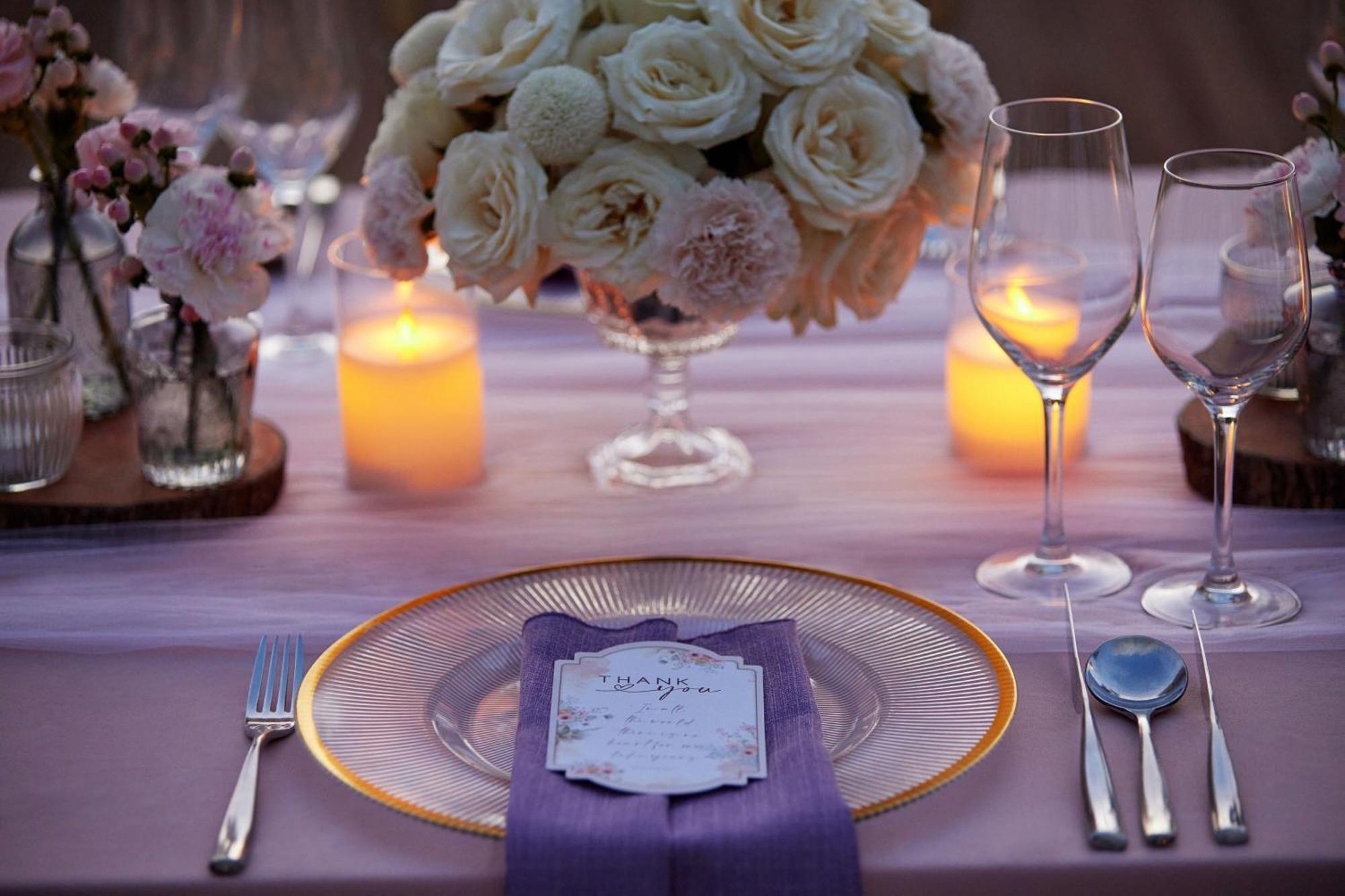 Sheraton Bali Kuta Resort Exterior foto A place setting