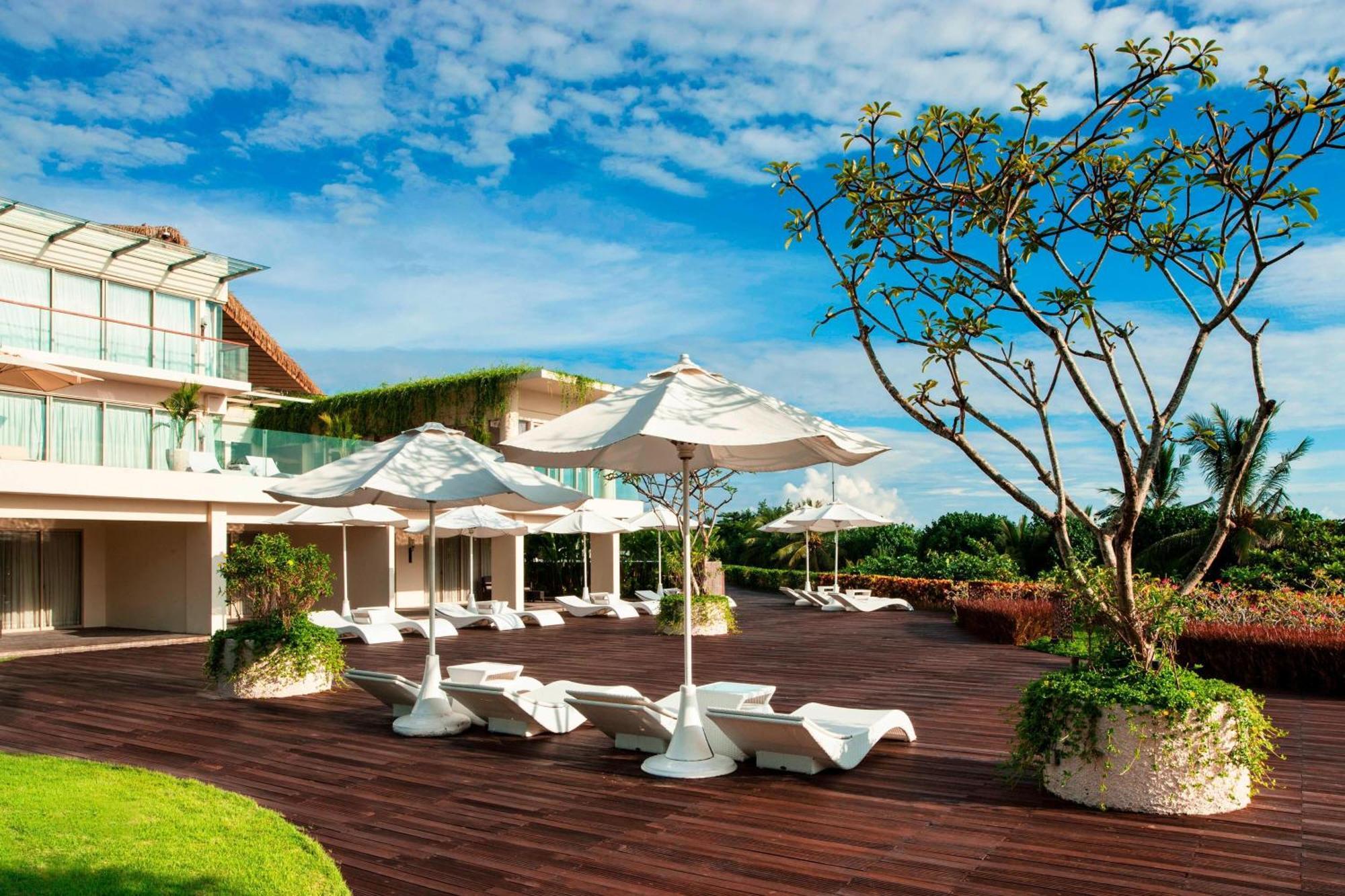 Sheraton Bali Kuta Resort Exterior foto The Deck at The Westin Resort & Spa, Cancun